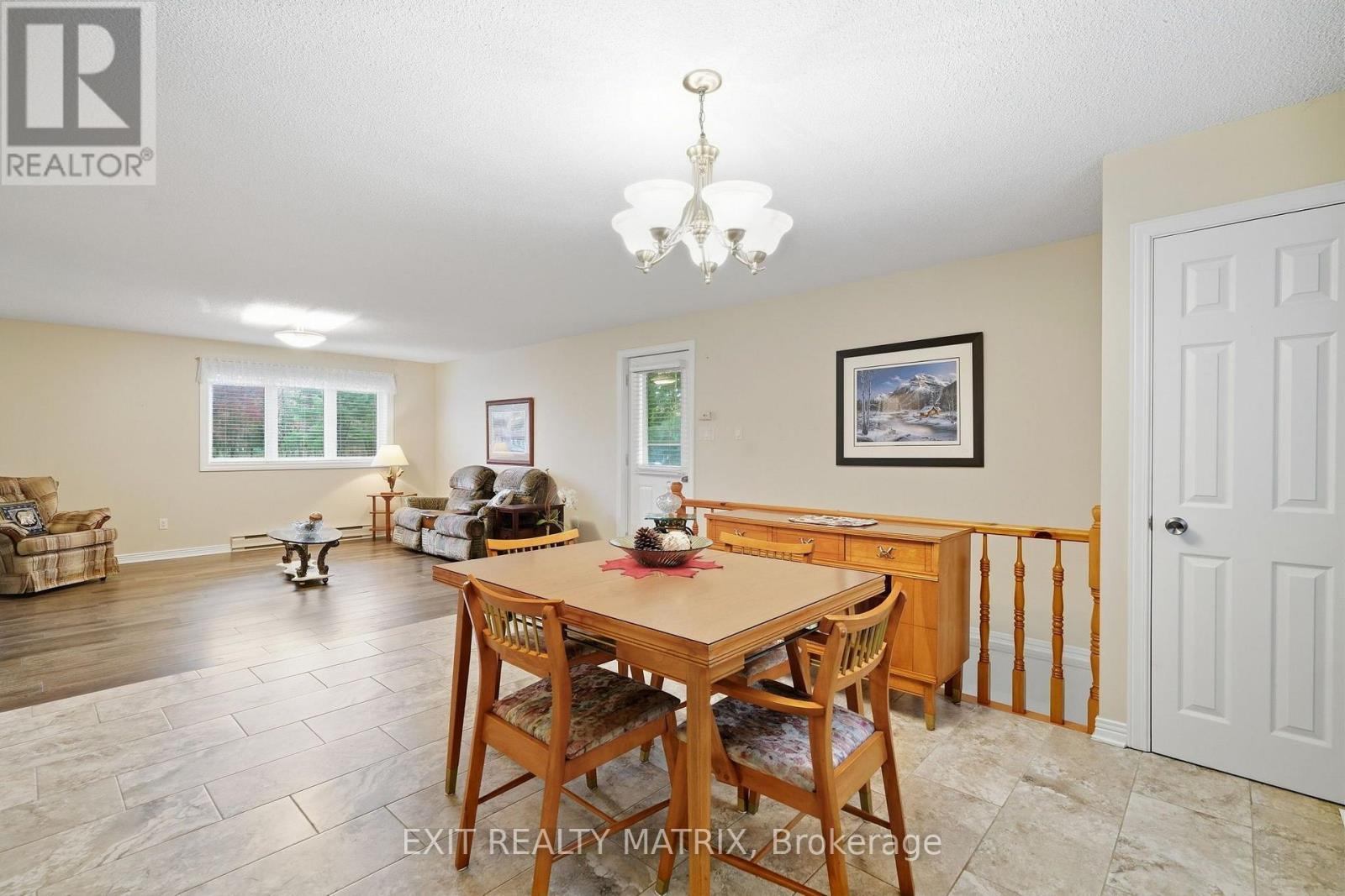 656 CH STATION ROAD - 10