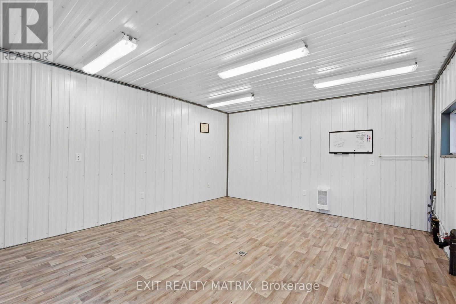 656 CH STATION ROAD - 26