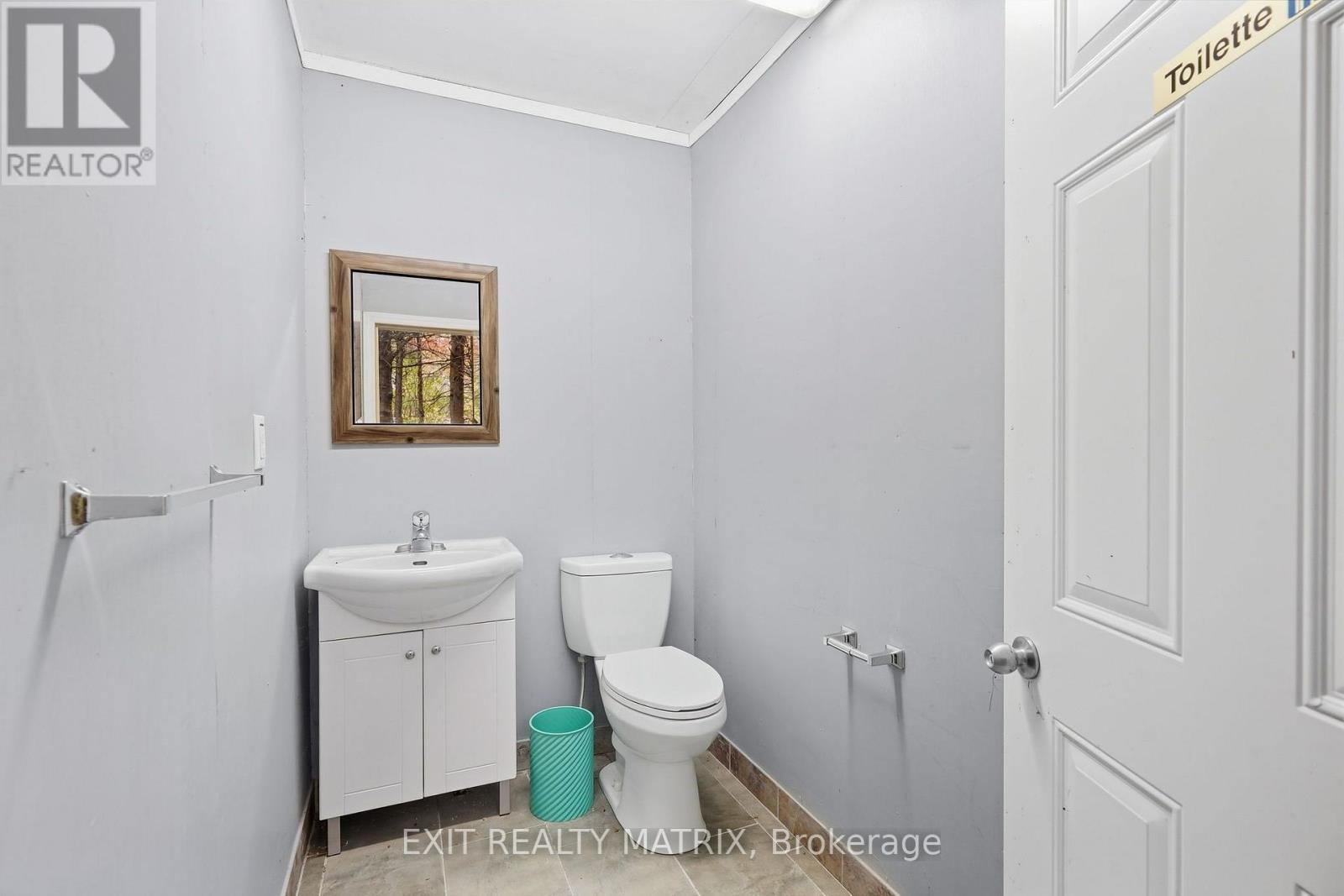 656 CH STATION ROAD - 27