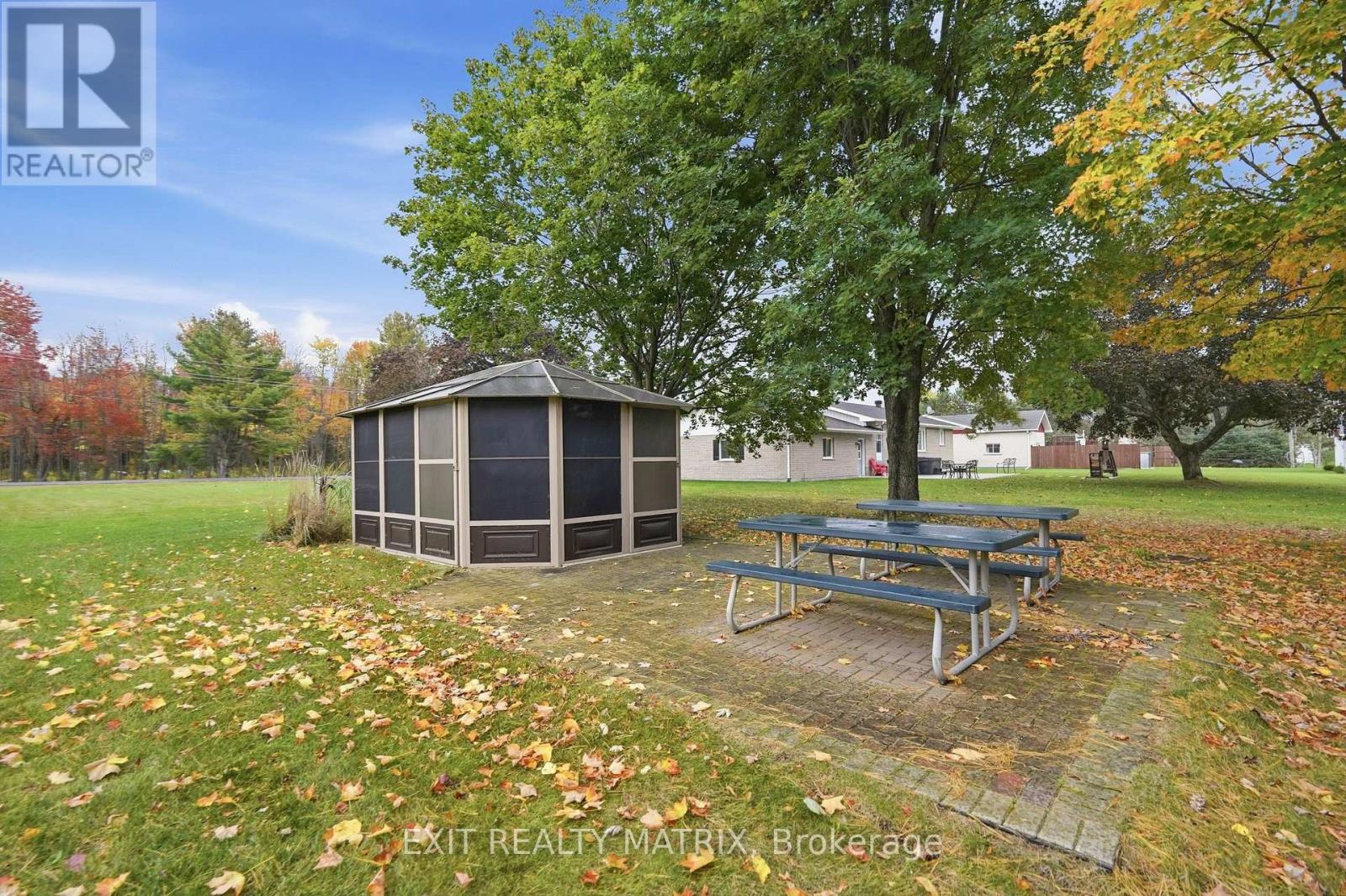 656 CH STATION ROAD - 28