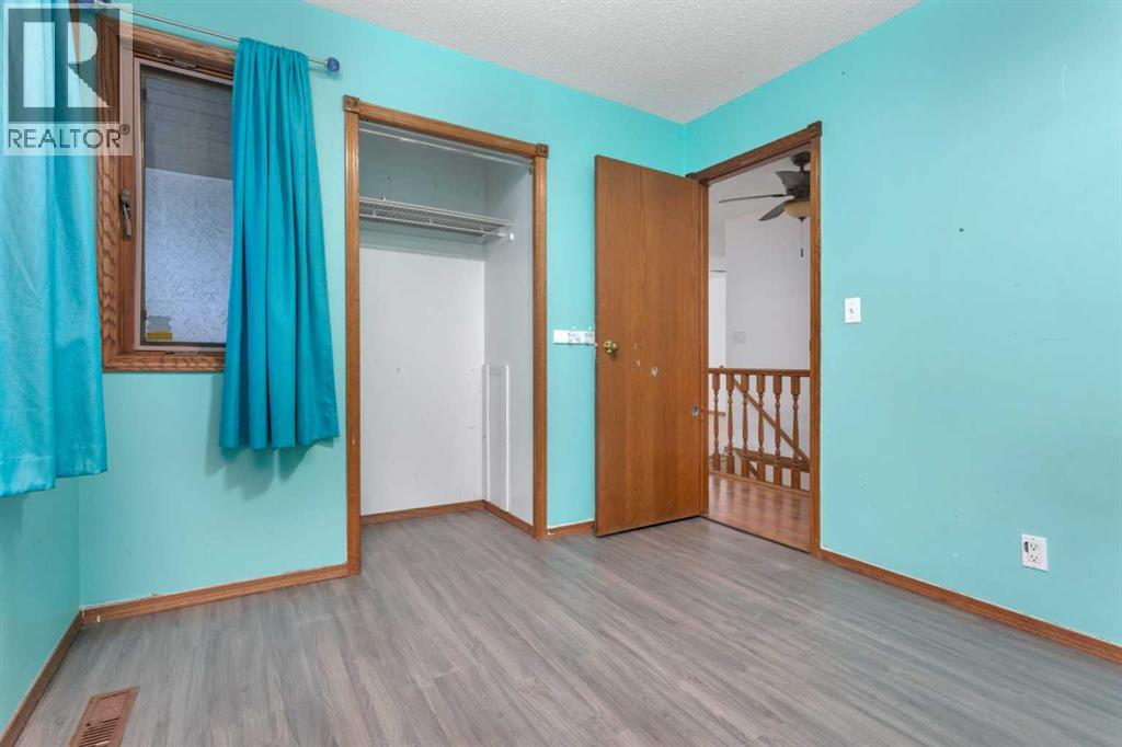 Listing photo – 54 Rogers Crescent, Red Deer