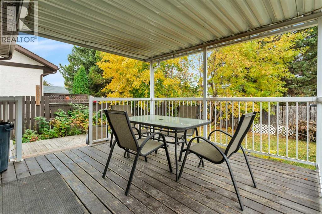 Listing photo – 54 Rogers Crescent, Red Deer