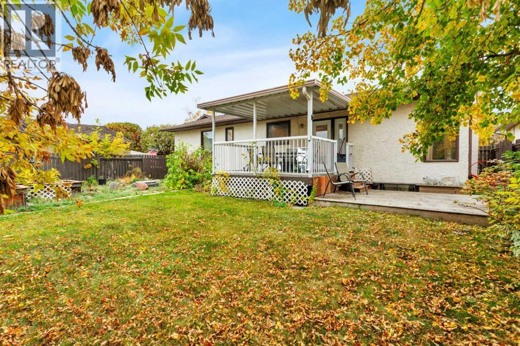 54 Rogers Crescent - 36