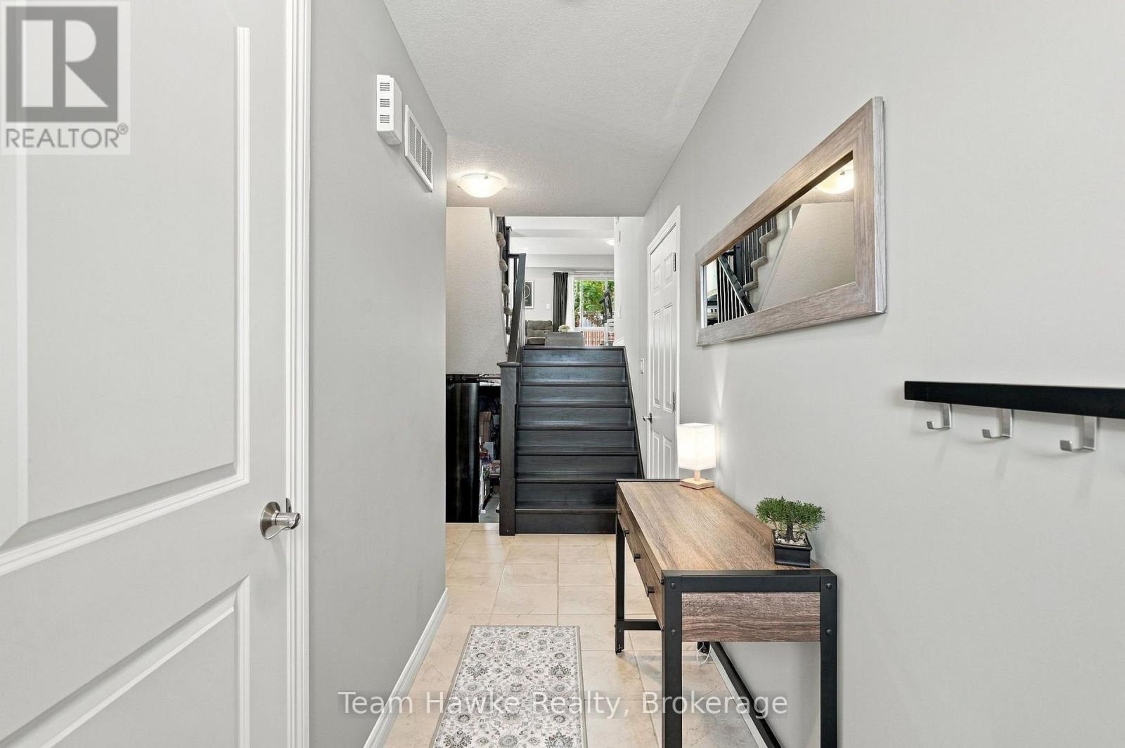952 COOK DRIVE - Image 4