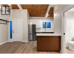 8826 6 Street SE - photo 15