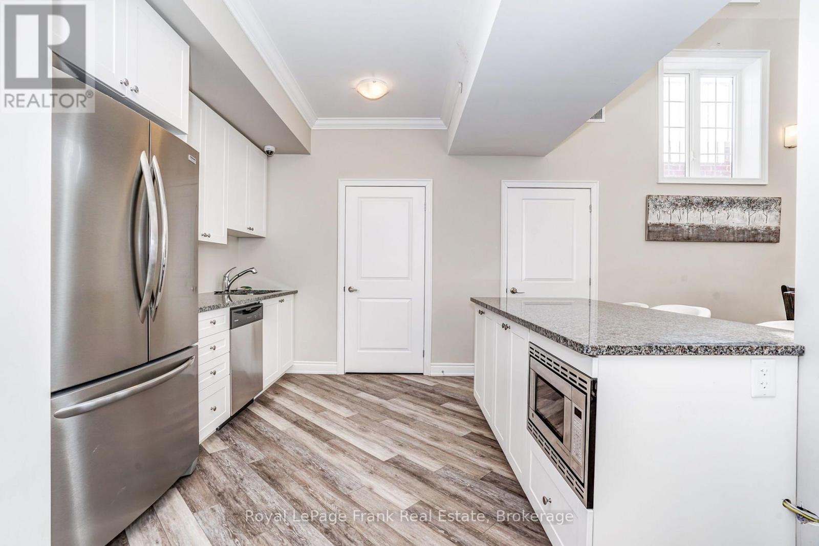 405- 84 Aspen Springs Drive, Clarington, ON photo 20