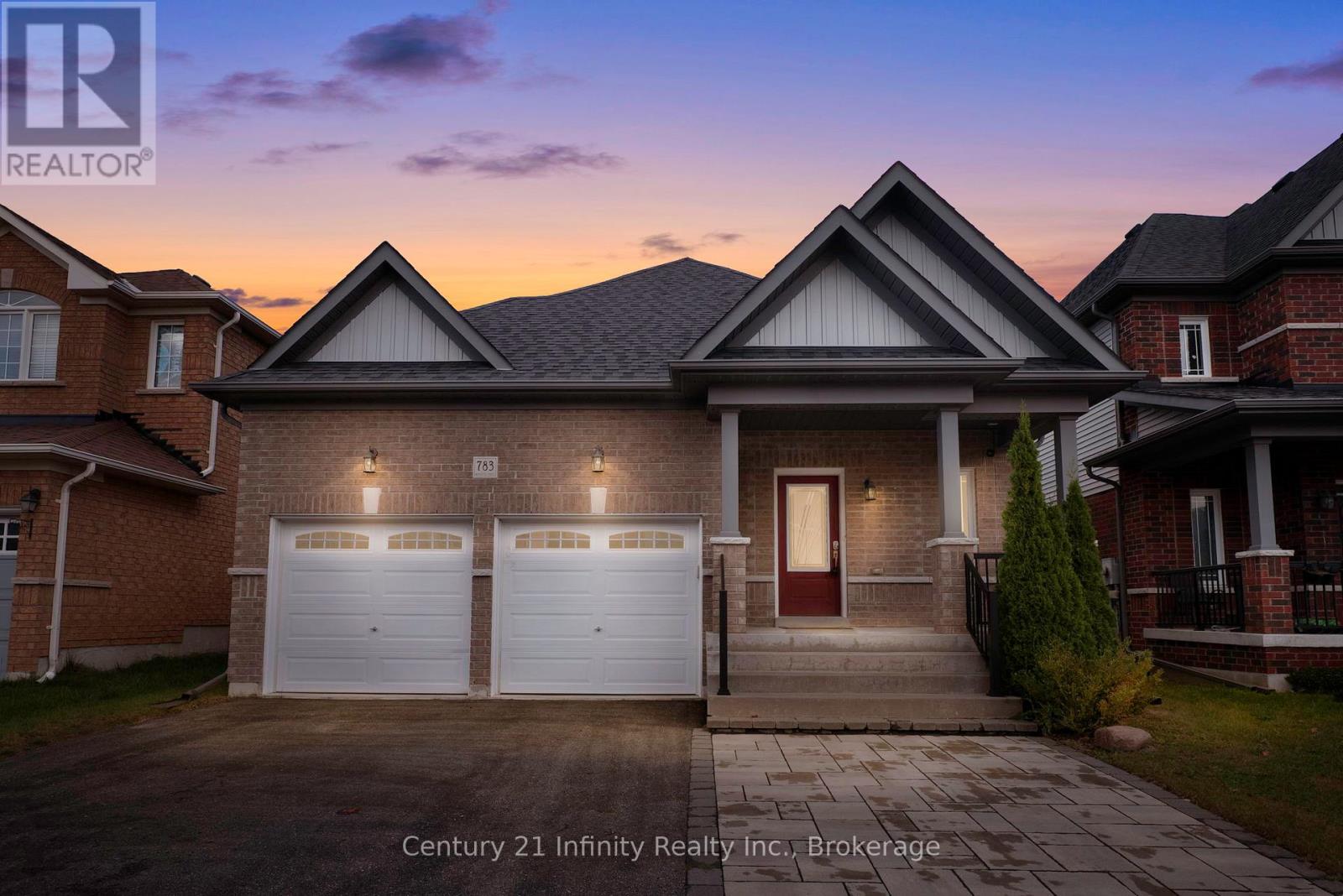 783 ORMOND DRIVE - 32