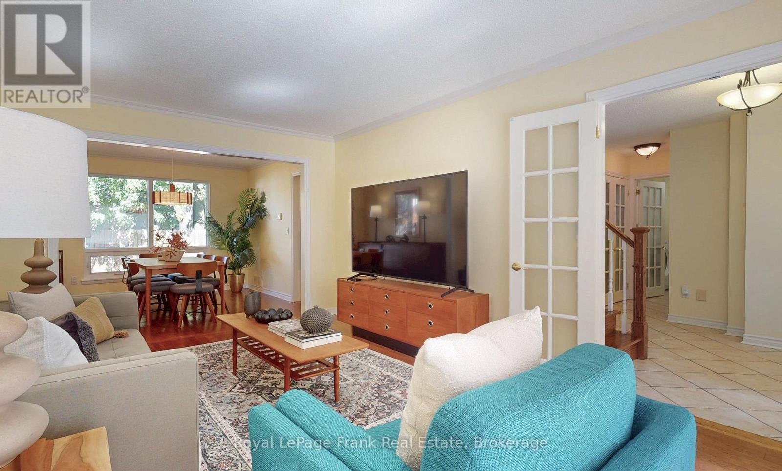204 St John Street East, Whitby, ON photo 19