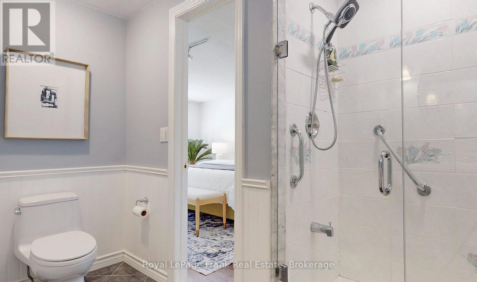 204 St John Street East, Whitby, ON photo 31
