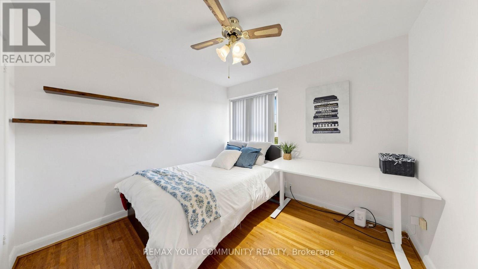 487 Hounslow Avenue, Toronto, ON photo 17