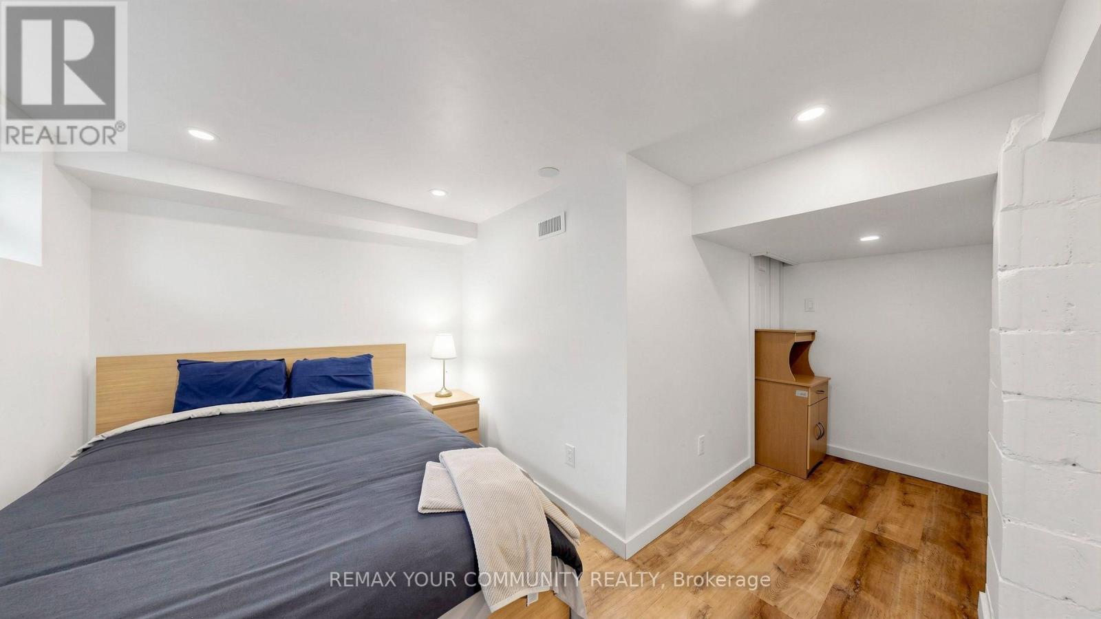 487 Hounslow Avenue, Toronto, ON photo 43