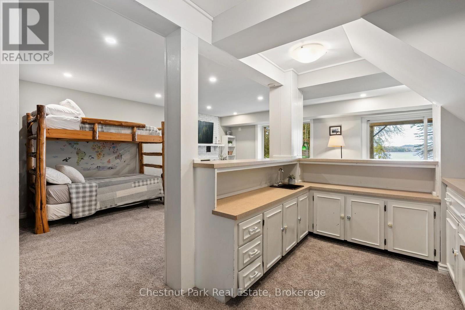 26 HELEN STREET - Image 30