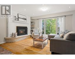 Den - 26 Helen Street, Huntsville, ON P1H1H5 Photo 6