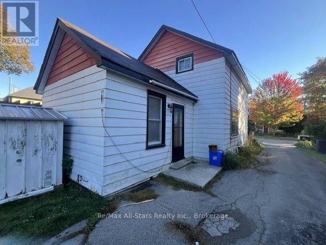 485 Mark Street, Peterborough, ON photo 2