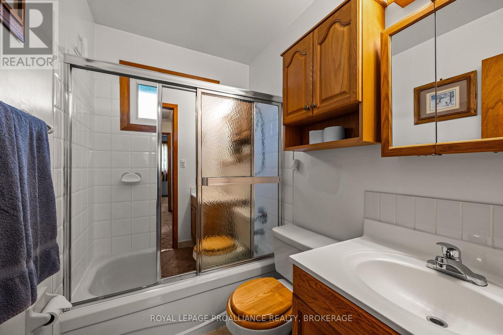 956 KENSHAW STREET - 13