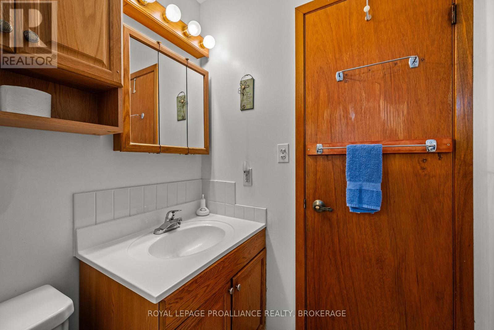 956 KENSHAW STREET - Image 14