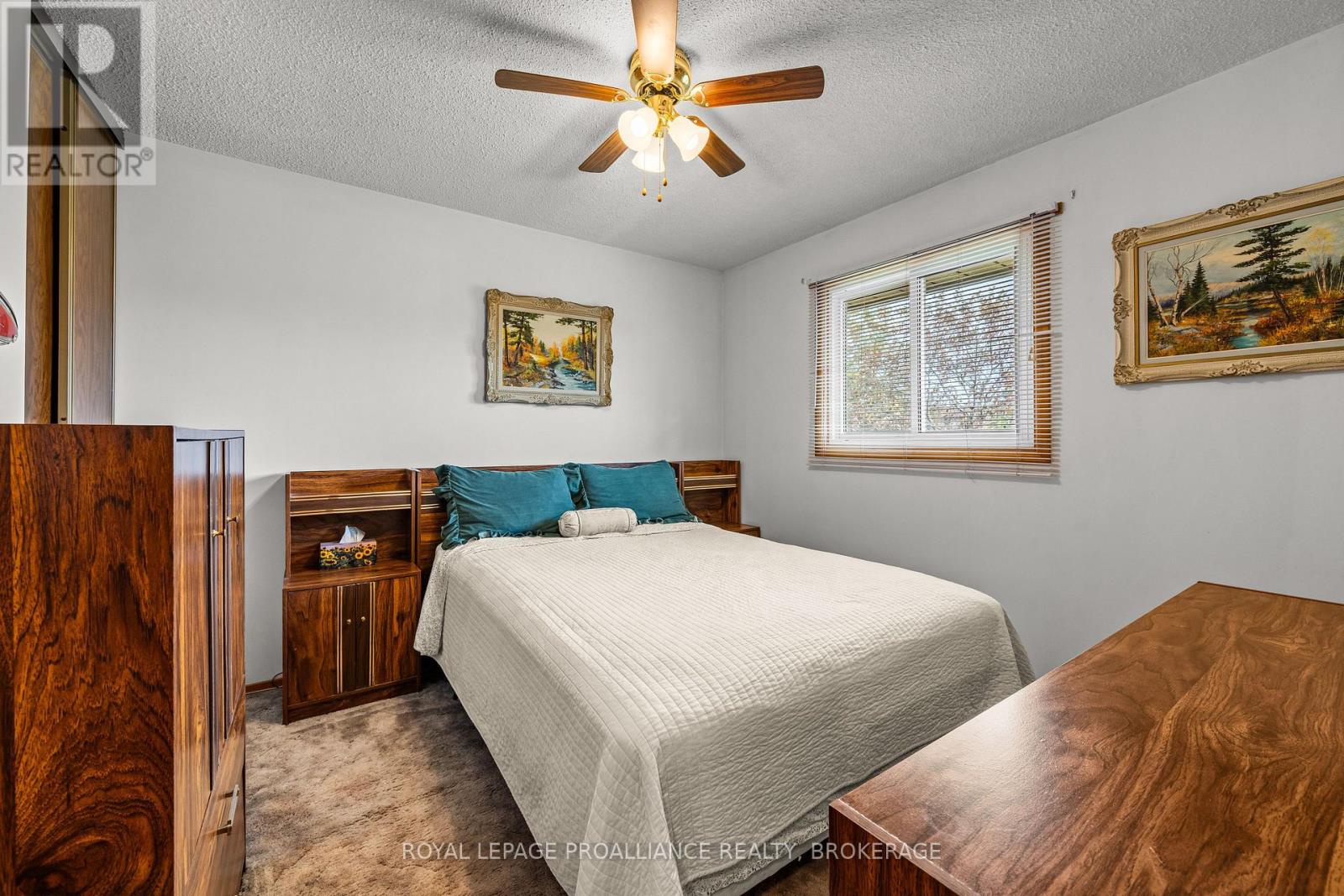 956 KENSHAW STREET - 15