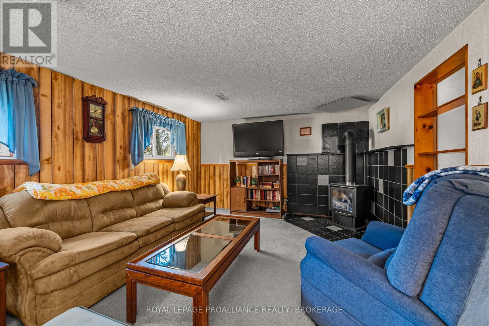 956 KENSHAW STREET - 22