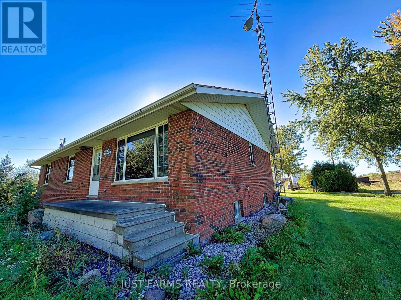 21225 County 46 Road — photo 17