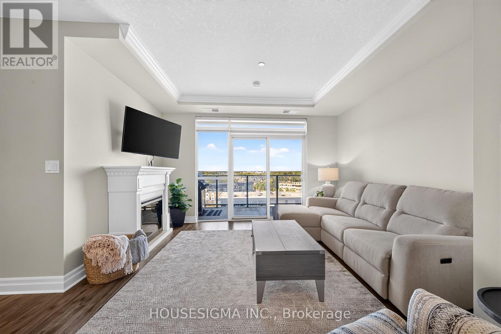 #903 240 VILLAGEWALK BOULEVARD - Image 17