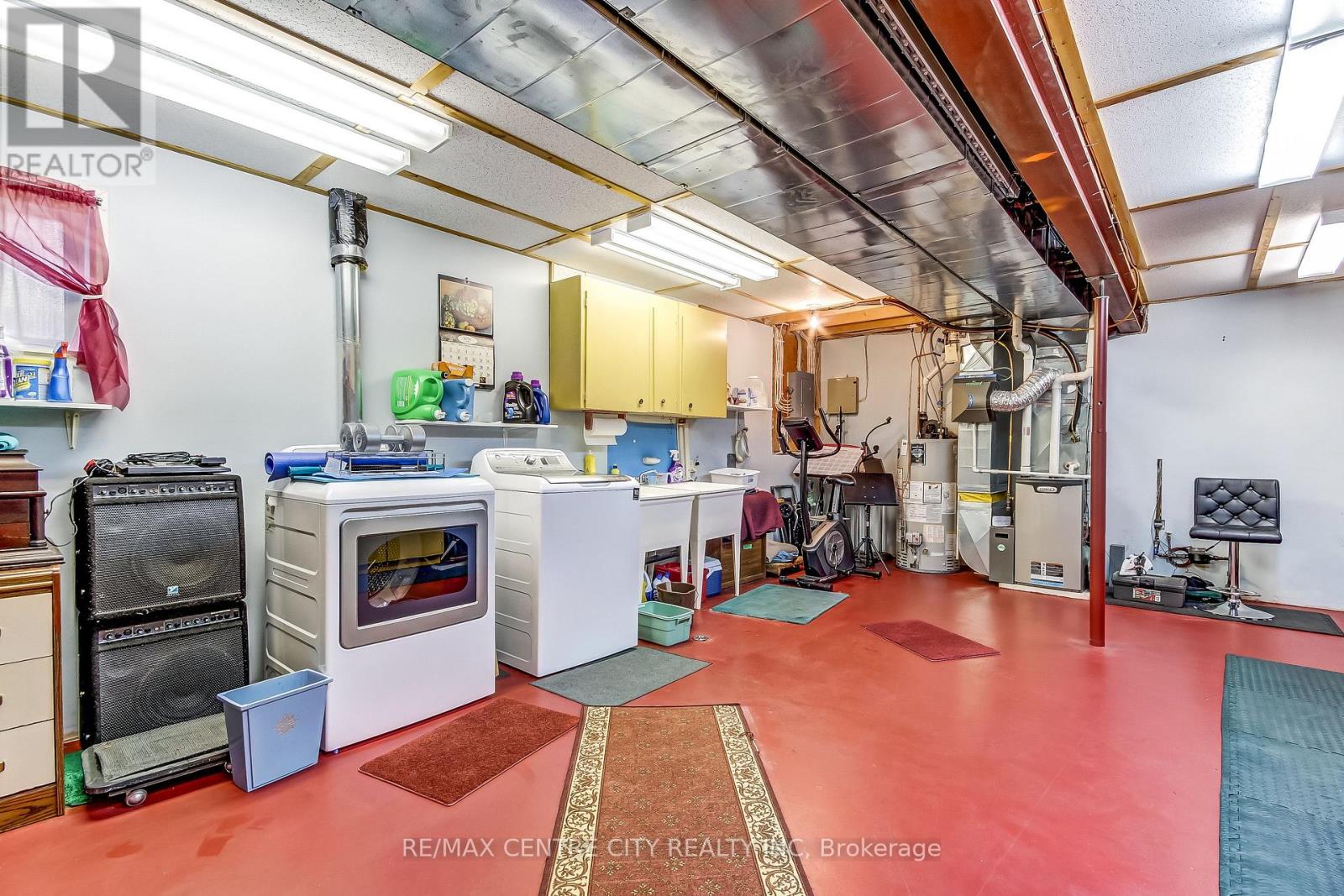 22 Harrington Crescent — photo 21