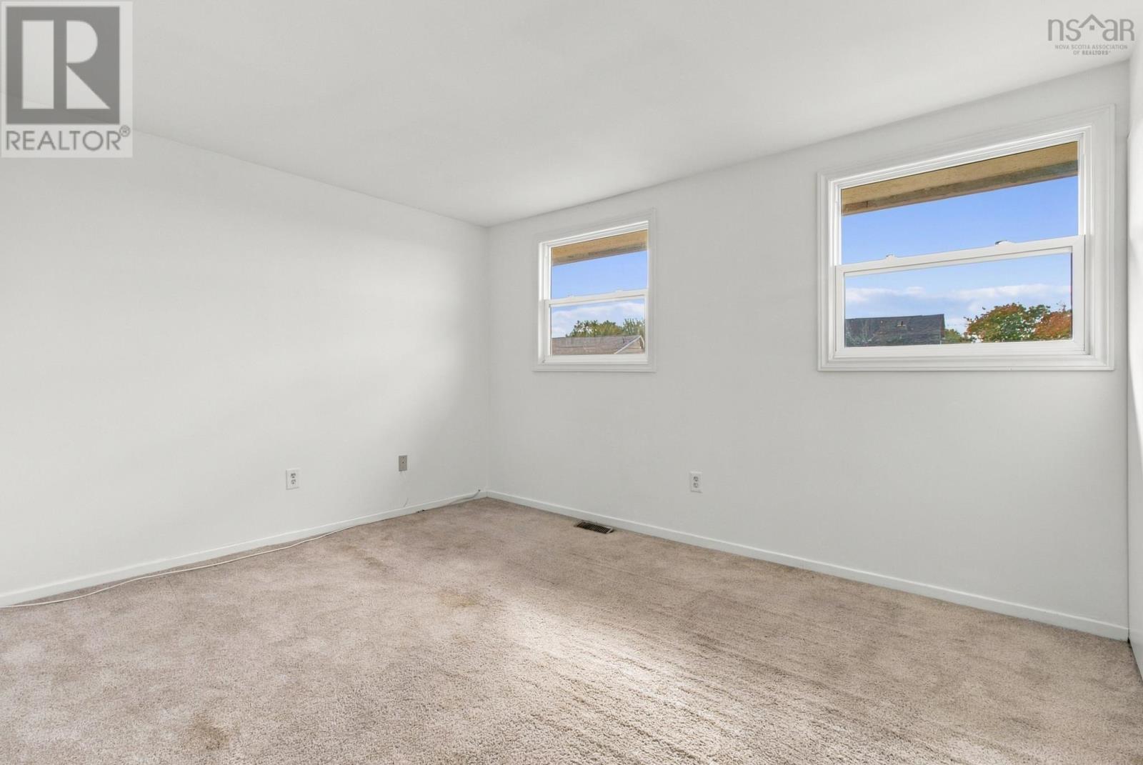 36 Regal Road - 26