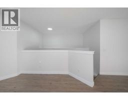 4249 Catalina Boulevard NE - photo 8