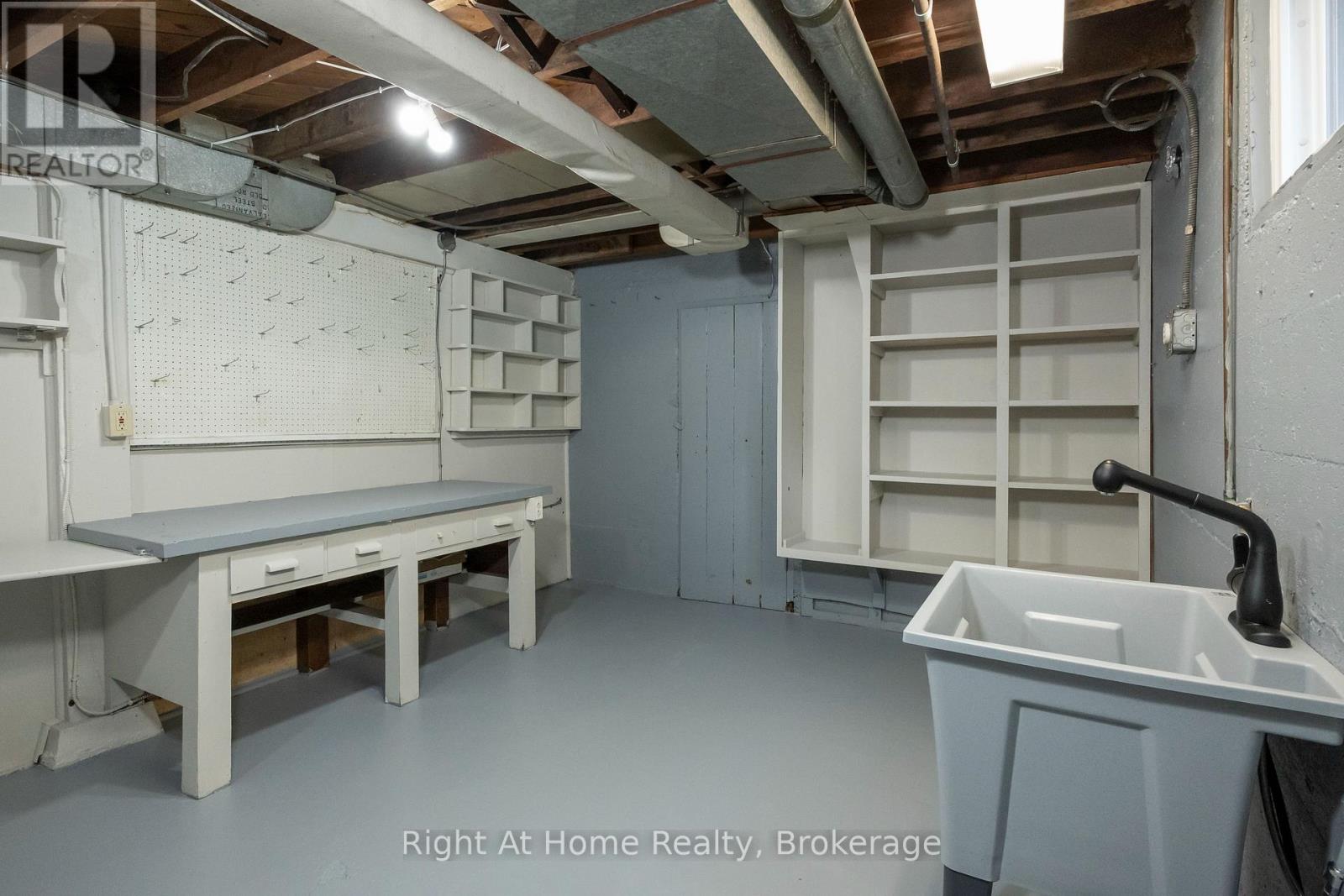163 Mckibbin Street — photo 39