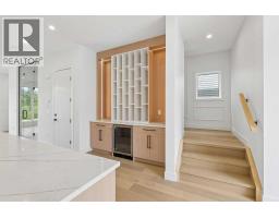 1025 32 Avenue NW - photo 17