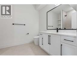 1025 32 Avenue NW - photo 42