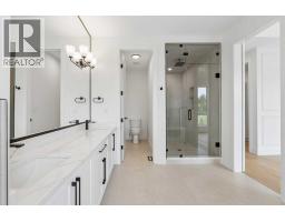 1025 32 Avenue NW - photo 27