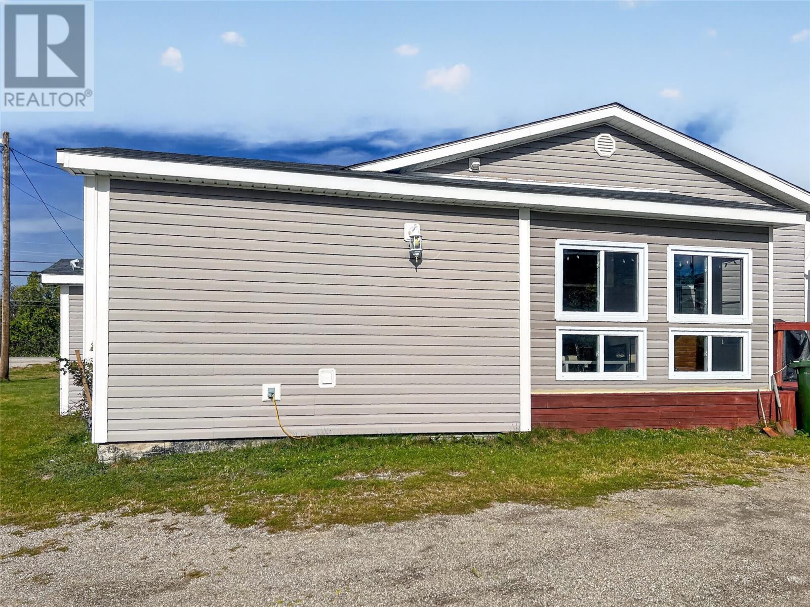 386 J.W Pickersgill Boulevard - 25
