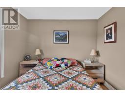 386 J.W Pickersgill Boulevard thumbnail 17