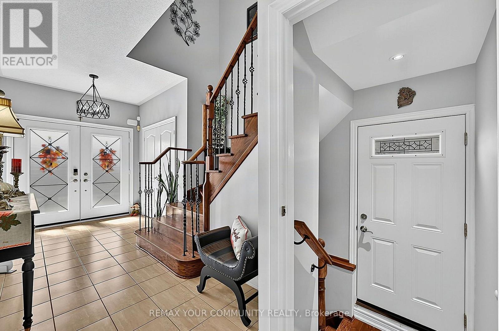 161 RICHARDSON CRESCENT - 38
