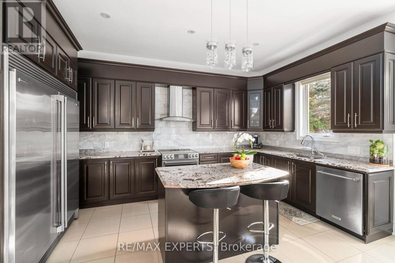 16 THOMAS NOBLE COURT - Image 22
