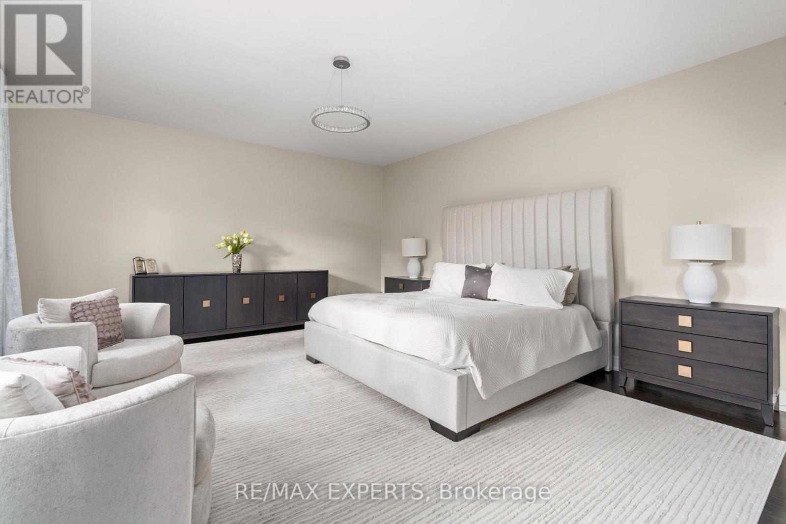 16 THOMAS NOBLE COURT - Image 30