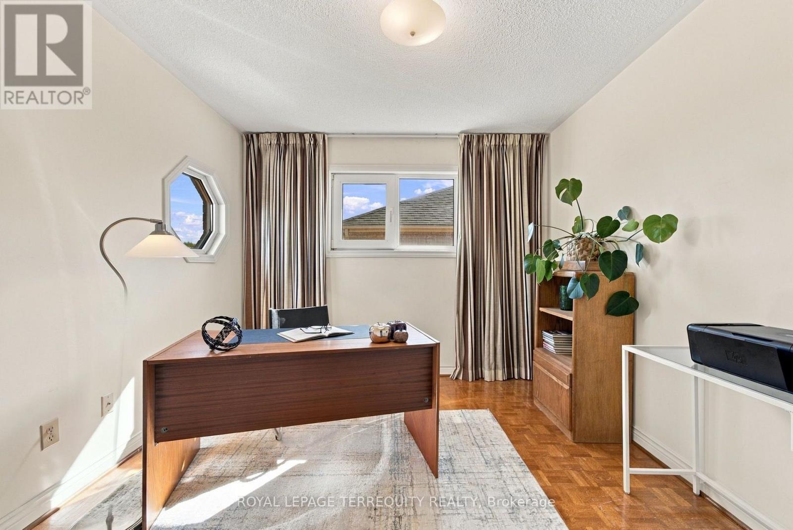 8 Mallory Avenue, Markham, ON photo 26