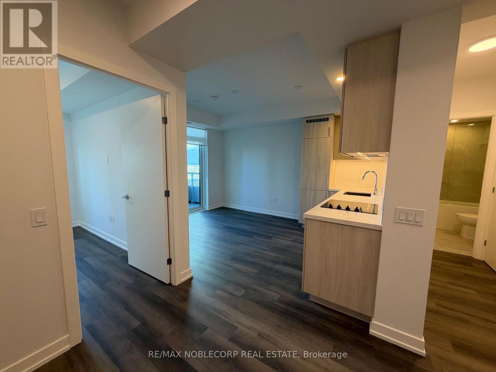 5 Meadowdale Road — photo 7