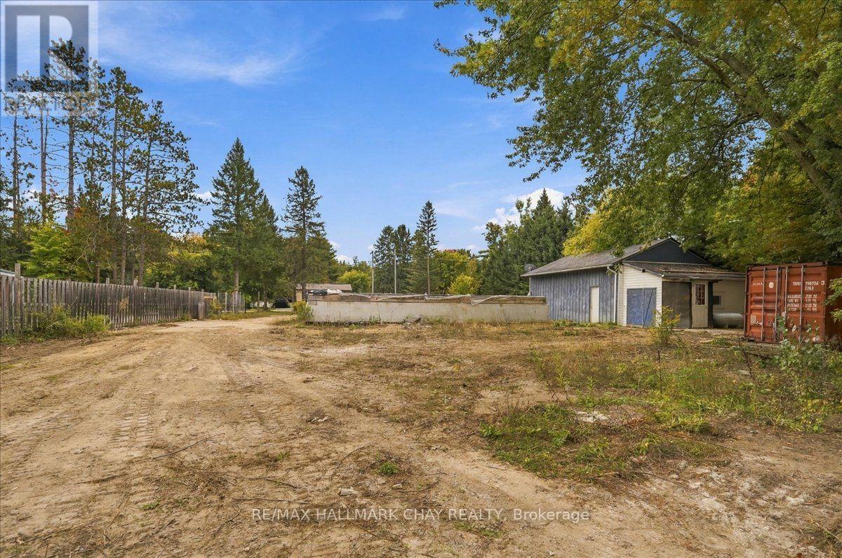 8240 Main Street, Adjala-Tosorontio, ON photo 24