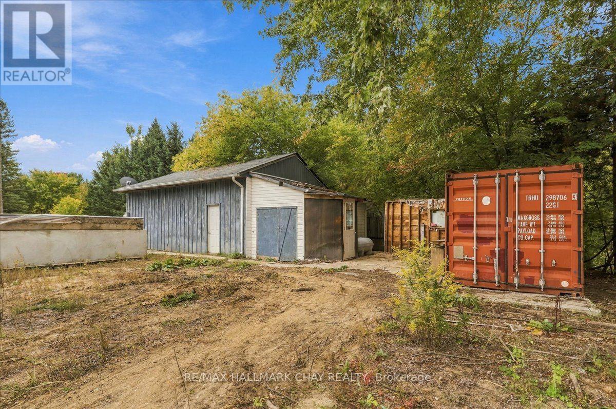8240 Main Street, Adjala-Tosorontio, ON photo 26