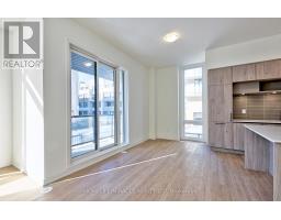 1017 - 14 David Eyer Road, Richmond Hill, ON L4S0N5 Photo 10