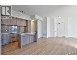 1017 - 14 David Eyer Road, Richmond Hill, ON L4S0N5 Photo 7