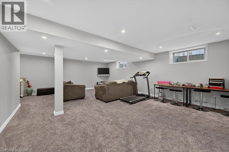 19 Sparrow Way — photo 34