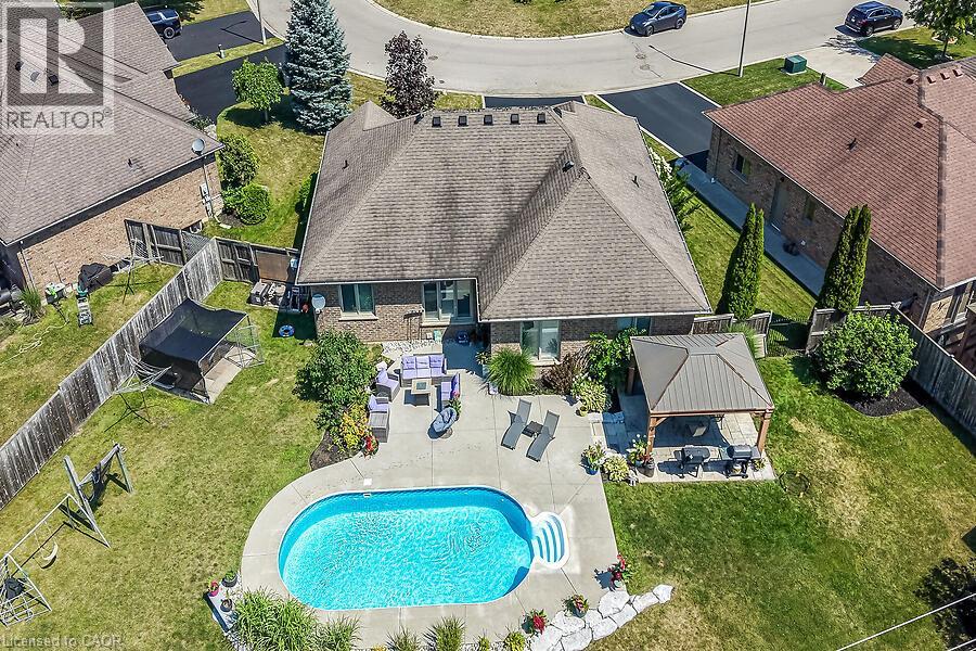 19 Sparrow Way — photo 40