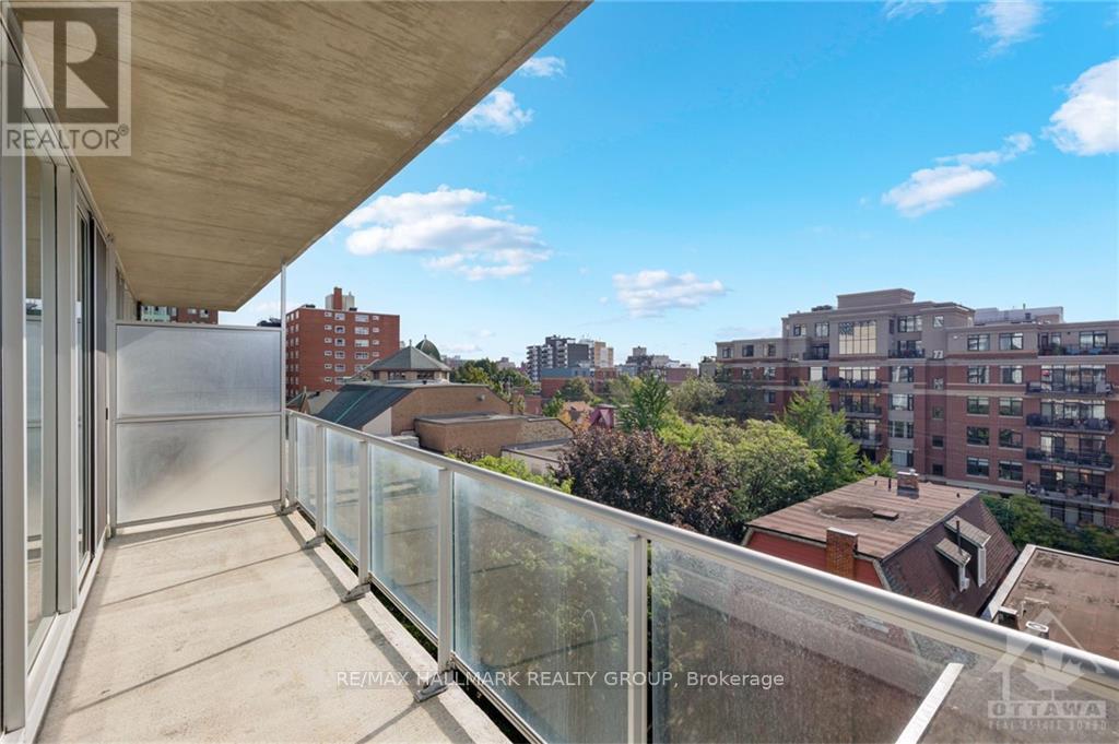 300 Lisgar Street — photo 25