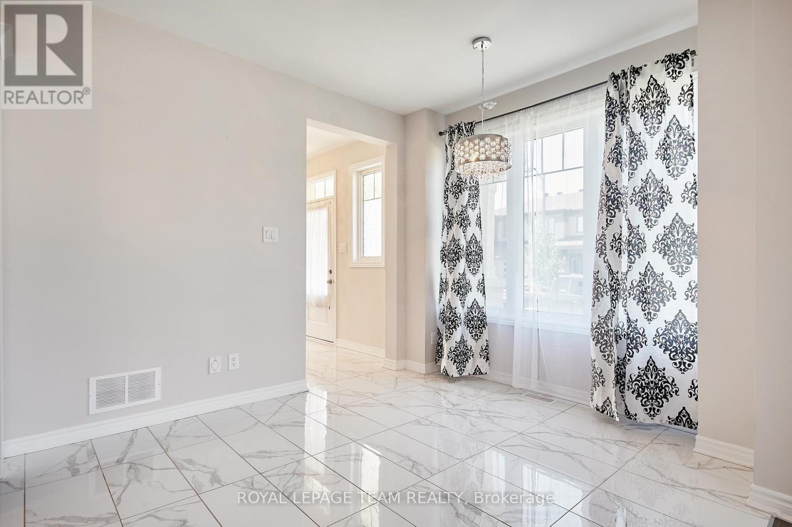221 Merak Way — photo 10
