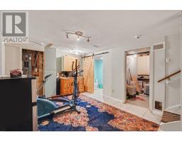 4 Doris Avenue, Ottawa, ON K1T3W8 Photo 26