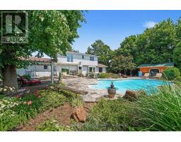 4 Doris Avenue, Ottawa, ON K1T3W8 Photo 31