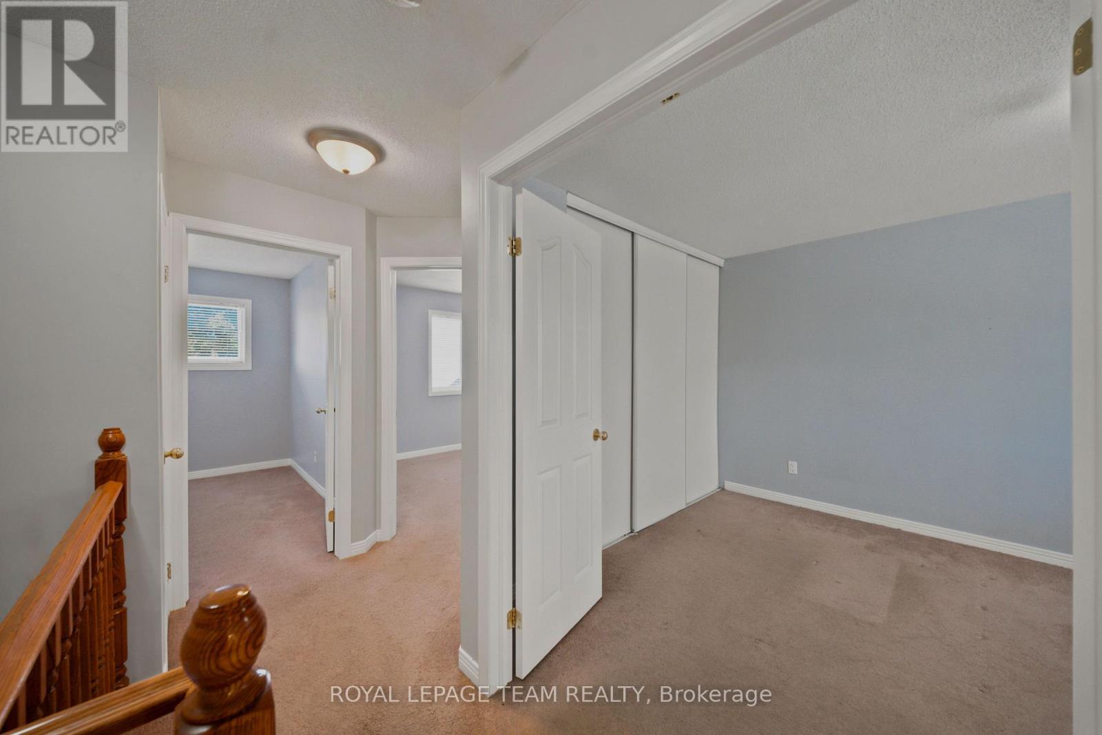 965 Markwick Crescent — photo 12