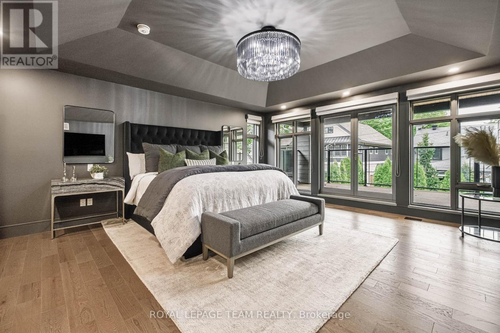 521 WESTMINSTER AVENUE - Image 22